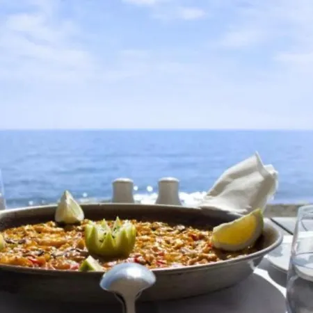 Mijas Costa - Beachside Apartment-b Apartamento *