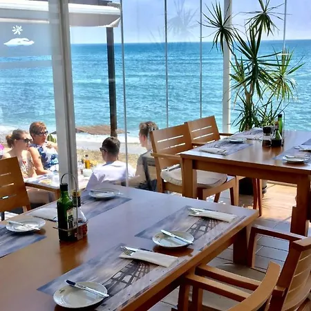 Mijas Costa - Beachside Apartment-b Apartamento Sitio de Calahonda