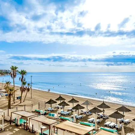 Mijas Costa - Beachside Apartment-b *