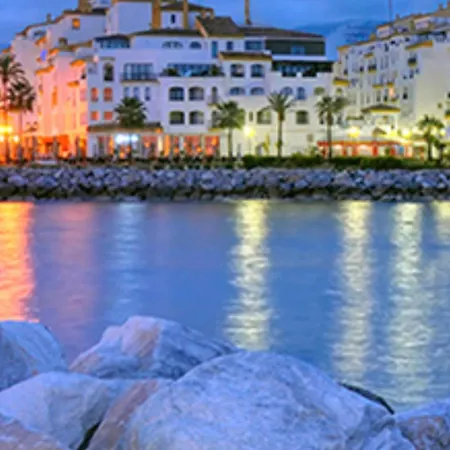 Mijas Costa - Beachside Apartment-b Apartamento